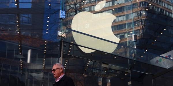 The Apple logo is displayed in an Upper West Side store window on December 21, 2022 in New York City. 